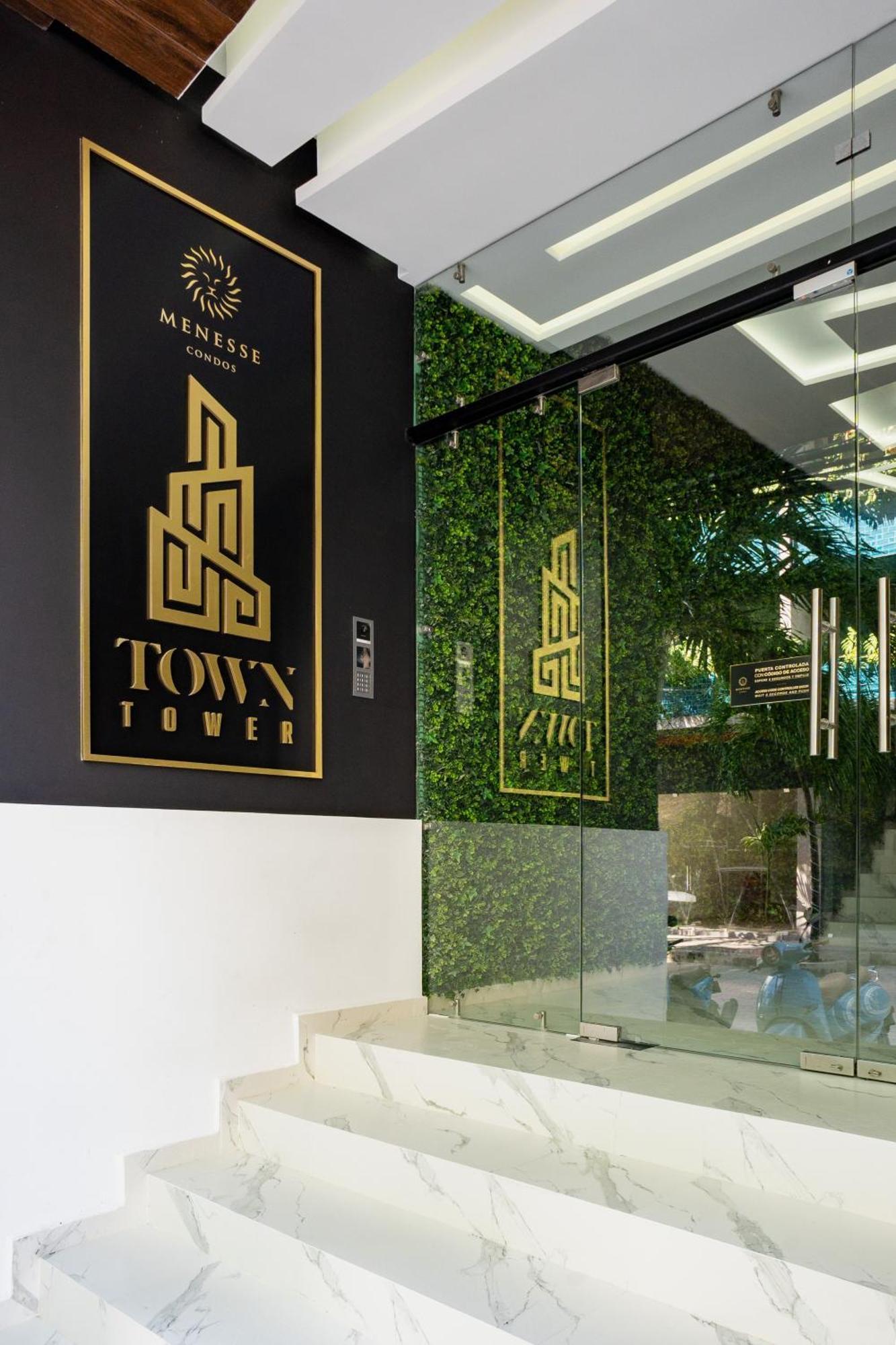 Menesse Town Tower 203 Apartamento